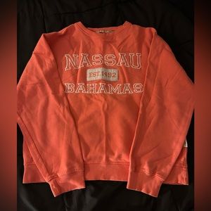 I am selling this pink long sleeve shirt!